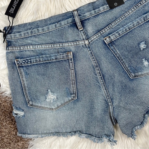 Blank NYC Ripped Frayed Jean Shorts Medium Wash Size 31 - Picture 6 of 8